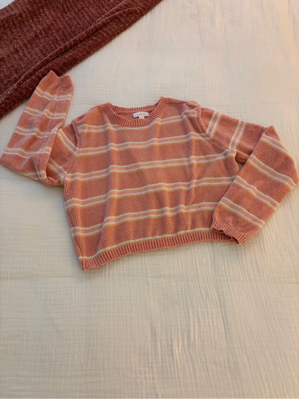 Colsie Pink Striped Cropped Crewneck Sweater